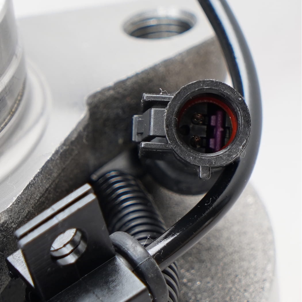 Hanhub 515119 Cubo da roda dianteira e montagem de rolamentos compatíveis com F-150 substitui 9L3Z1104A BR930759 SP550214 6-LUG