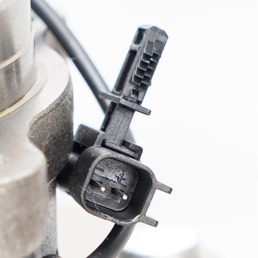 Hanhub 515144 Cubo da roda dianteira e montagem de rolamentos compatíveis com Chevy Silverado 3500 HD Sierra 3500 HD substitui 25807422 FWB1133 BR930826 SP620302 23203924 8-LUG